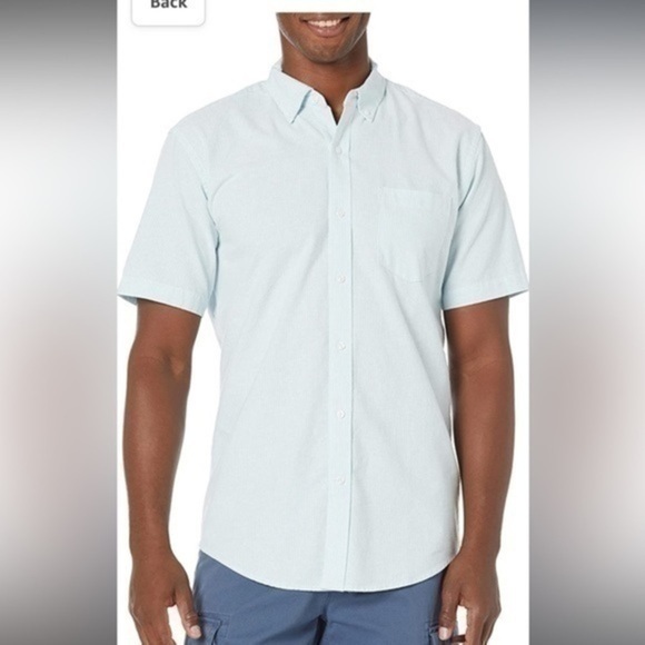 NWT - Amazon Essentials Men's Regular-Fit Short-Sleeve Pocket Oxford Shirt - Picture 1 of 3